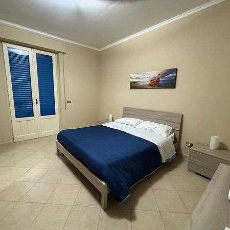 Casa Olivella Apartment Santa Flavia Luaran gambar